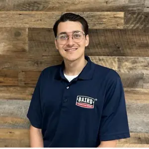 Houston System Design Specialist smiles for his headshot