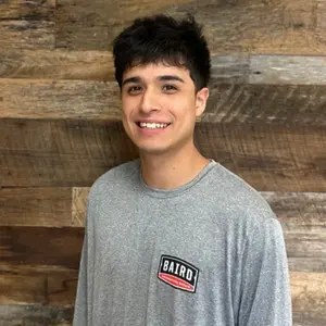 San Antonio installer smiles for his headshot