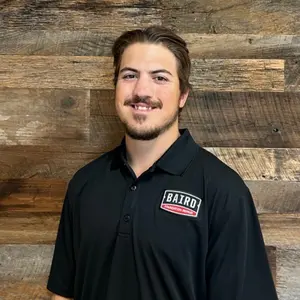 Corpus Christi Installer smiles for his headshot