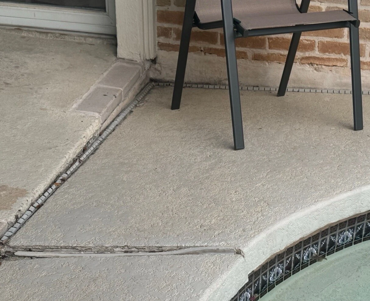 Pool Deck Before (1)